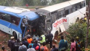 Kenyan and Rwanda bus collide in Uganda